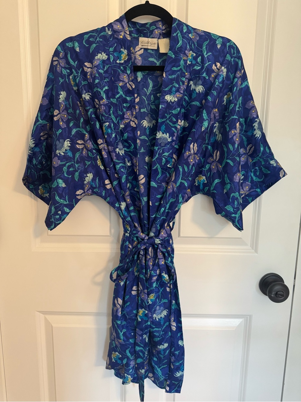 Kathryn Vintage Floral Robe Kimono Cover Up Blue Purple